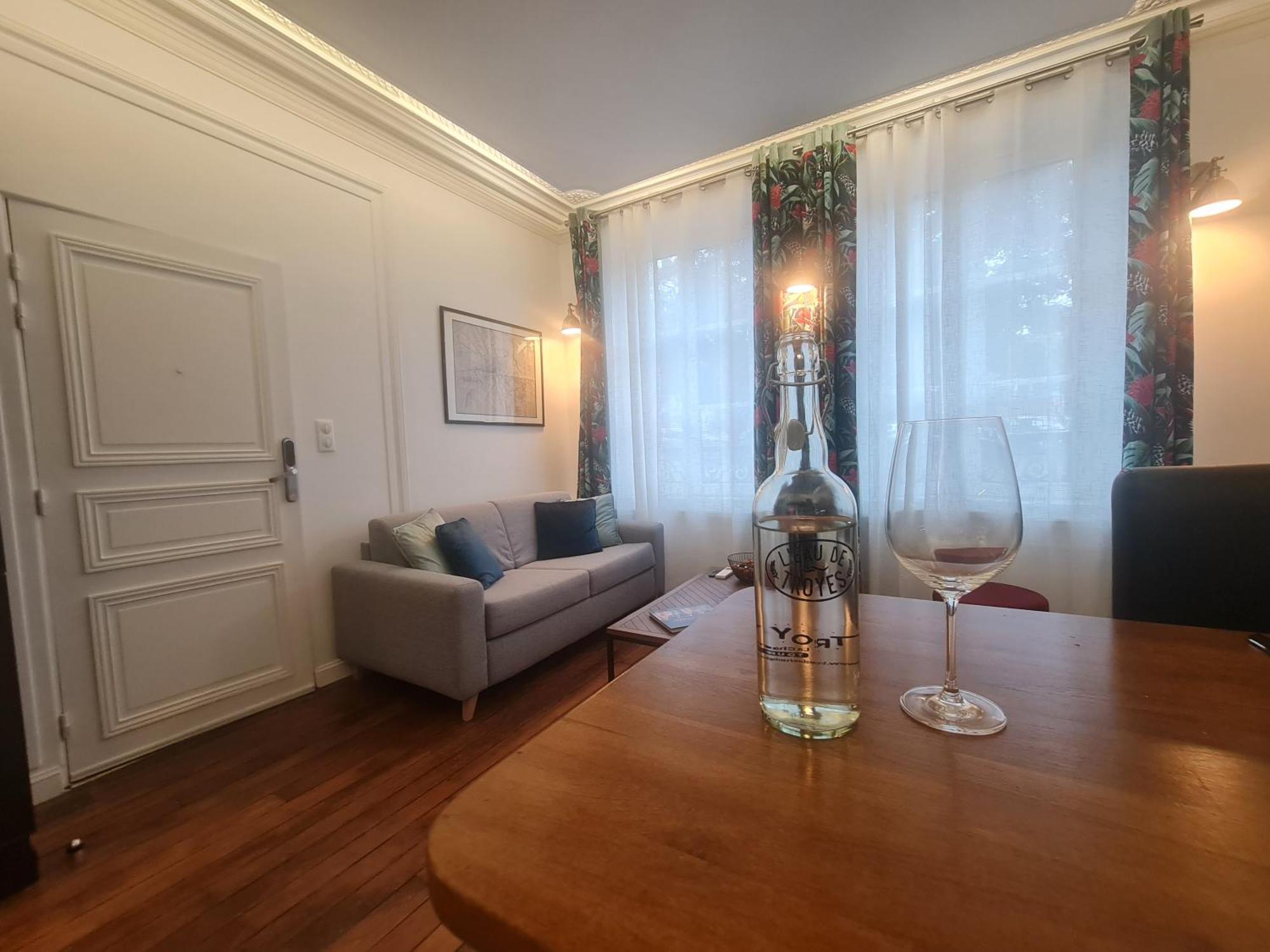 La Maison V.H., Appartements D'Hotes Troyes Eksteriør bilde